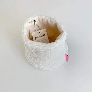 Stationery: Fluffy Plant Pot Cover - IVORY