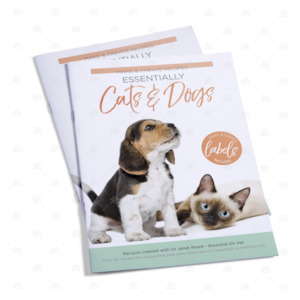 Essentially Cats & Dogs Make & Create Recipes (includes over 40 labels) with Dr Janet Roark