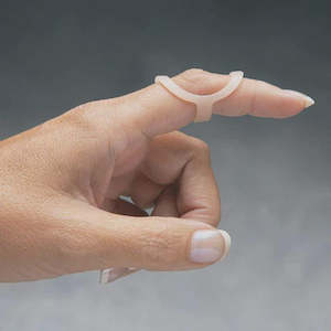 Medical and surgical equipment repair and maintenance: Oval 8 Finger Polypropylene Splints