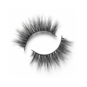 Eye Lashes: LUXE Lashes