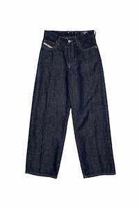 Womenswear: DIESEL WIDEE HIGH WAIST - DARK DENIM