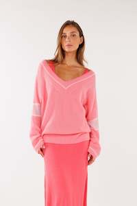 Womenswear: CRUSH CASHMERE AMARA YVIE BIG V - ROSA/LILAC & IVORY