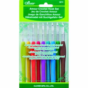 Clover Amour Crochet Hook set (2-6mm)