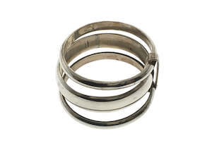 Jewellery: Hinged Three Tier Sterling Silver Ring