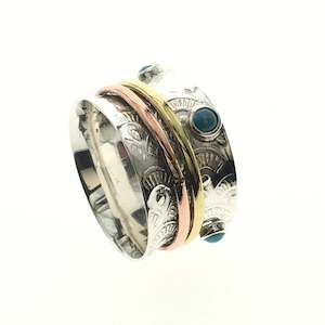 Jewellery: Sterling Silver & Brass Copper Turquoise Studded Spinner Ring