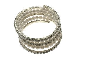 Jewellery: Stretchable Pearl and Cubic Zirconia Bracelet