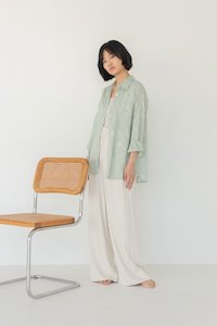 Cocoon Shirt in Floral Appliqué in Mint