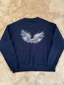 Size M Golden Wings crew