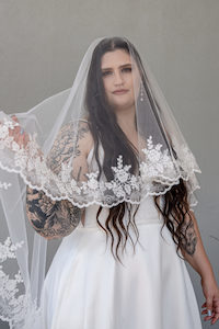 Veil 08 – Lace trim drop veil