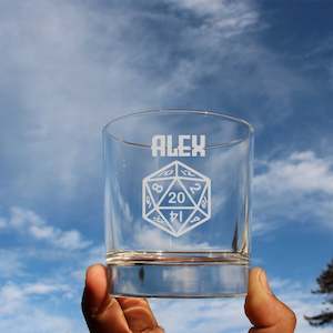 Custom D20 Whisky glass gift