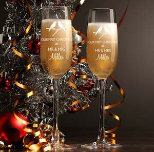 Laser engraving: Personalised Champagne Flutes as Christmas Present - Set of 2