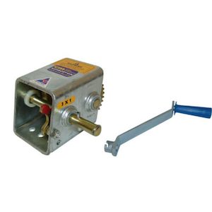 Heavy-Duty 3: 1 Cm Trailers Hand Winch – Get the Job Done Quickly