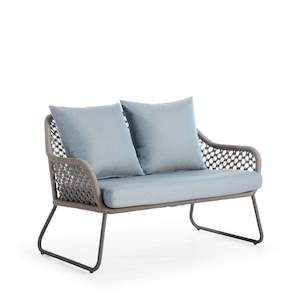 Wholesale trade: Moma Loveseat