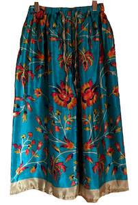 Floral Elastic Pants in Bluish Green colour