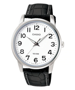 CASIO WATCH MENS ANALOG CLASSIC 50M WR, NUMBER DIAL, LEATHER STRAP BLK & WHT