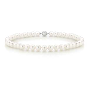 9.5-10.5MM WHITE PEARL STRAND KNOTTED WITH MC12 CLASP