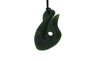 Jewellery: NZ Greenstone hook