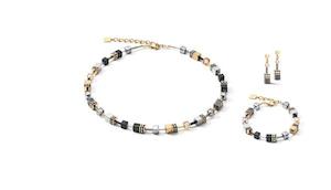 COEUR DE LION NECKLACE/EARRINGS/BRACELET SET Geo Cube Black, Grey & Gold