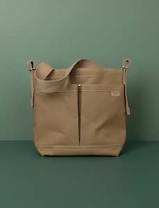 2 Pocket Crossbody Tote // Beige