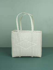 Basket Weave Tote // Palm