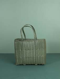 Department store: Lace Weave Tote // Cactus