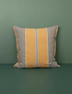 Lisburn Linen Cushion // Flaxen