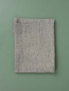 The Artist's Apron // Grey