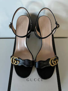 Second hand clothing: Gucci Marmont Sandal Heel - Full Set