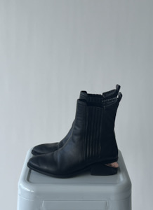 Second hand clothing: Alexander Wang Anouk Boot