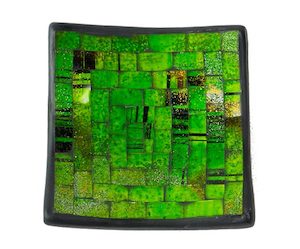 Candles and Soy Melts: Mosaic Plate Small – Green