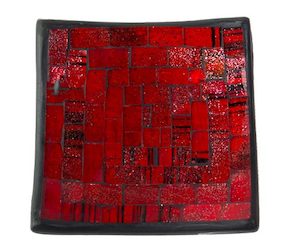 Candles and Soy Melts: Mosaic Plate Small – Red