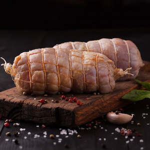 Christmas Rolled Chicken - Boneless Size 18