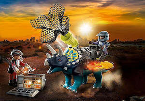 Triceratops: Battle for the Legendary Stones (70627)