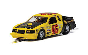 Scalextric Ford Thunderbird - Yellow & Black No.46 (c4088)