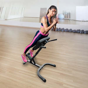 Sports Fitness: 45-Degree Hyperextension Bench