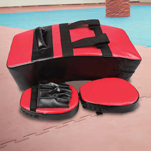 Sports Fitness: Kicking Boxing Sparring Shield & Punching Pad Mitts Combo