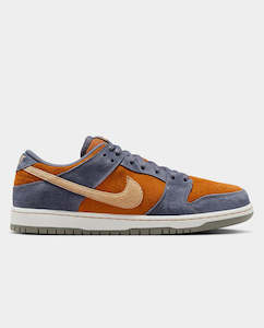 Nike SB - Dunk Low Pro Shoe - Light Carbon/Monarch