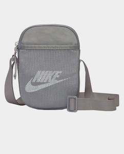 Nike - Heritage Crossbody Bag - Grey