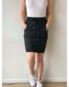 Suzy D Mila Ultimate Jersey Skirt - Black