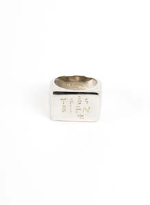 Clothing wholesaling: Tres Bien Ring