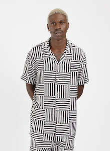 Clothing wholesaling: Sail Shirt