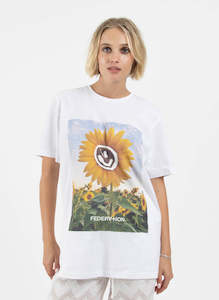 Clothing wholesaling: Staple Tee - Happy Sun