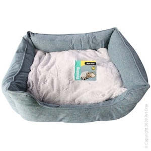 Pet: Bed Pet One Classic Plush Lounger