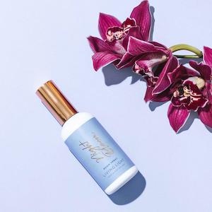 Gift: Living Light Imagine Room Spray - Night Bloom