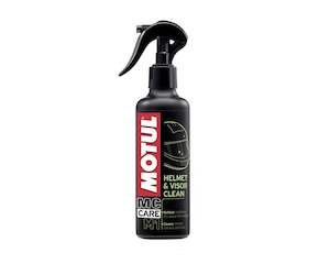 Motul M1 Helmet & Visor Clean - 250ml