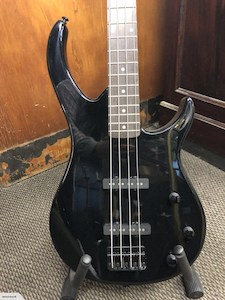 Bass guitars - Fiddle Violin Guitar: Brand New Peavey Milestone 4 String Electric Bass - Fiddle Violin Guitar