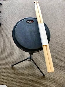 High grade practice drum pad with sticks - Fiddle Violin Guitar