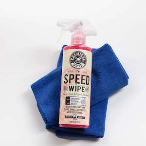 Speedwipe Detailer and 2 High Quality Soft Microfiber Cloths