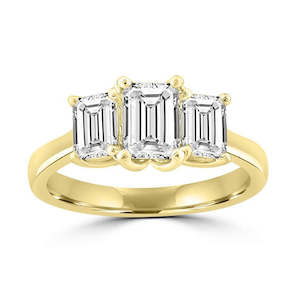 18ct Yellow Gold 2.00Ct, E/ VS1 Emerald Cut Lab Grown Diamond Ring