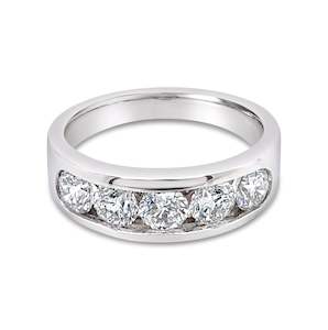 Jewellery: 18ct White Gold Diamond Channel Set Ring